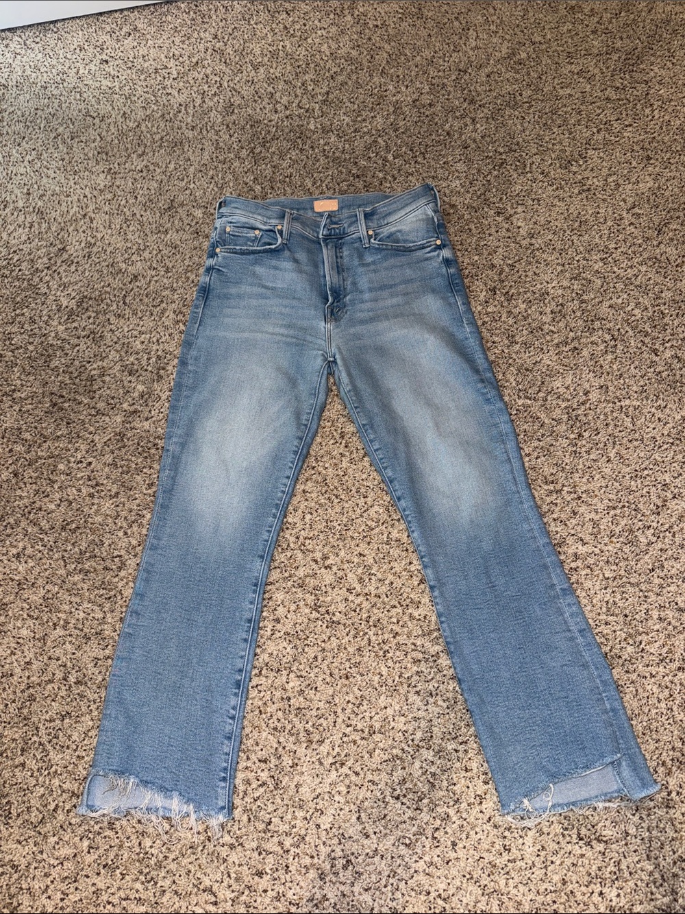 MLight Blue Wide-Leg Frayed Hem Jeans
